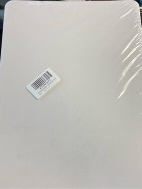 White Quarter cake boards